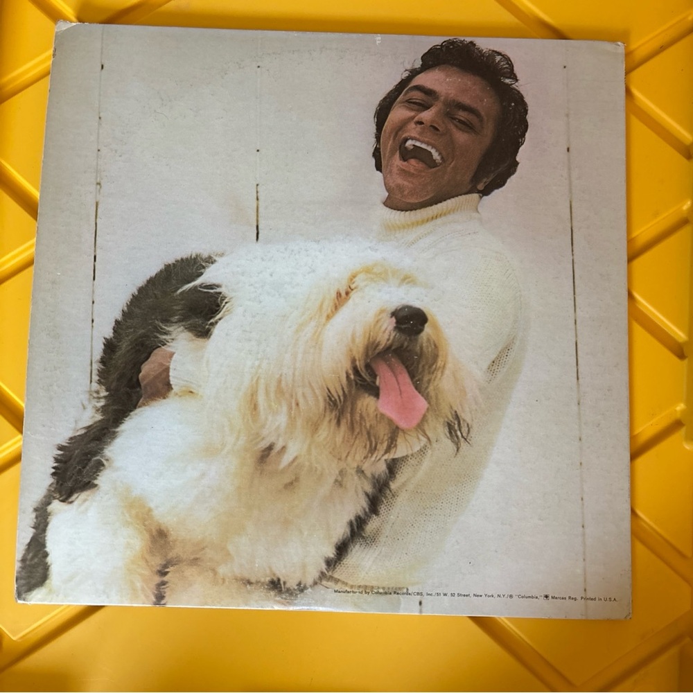 Columbia Vintage Album Cover Art with White and‎ Tan Tones - Picture 2 of 14